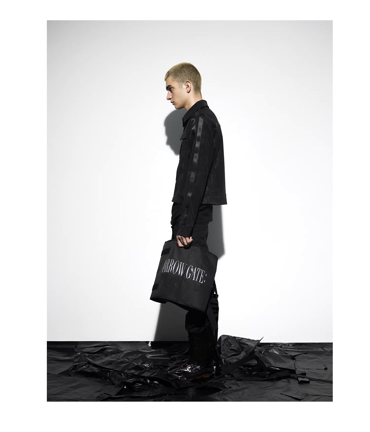 Scorpio No1r  Silver black PU leather jacket silhouette short and wide design prisoner bird series youth pop polo collar leather jacket